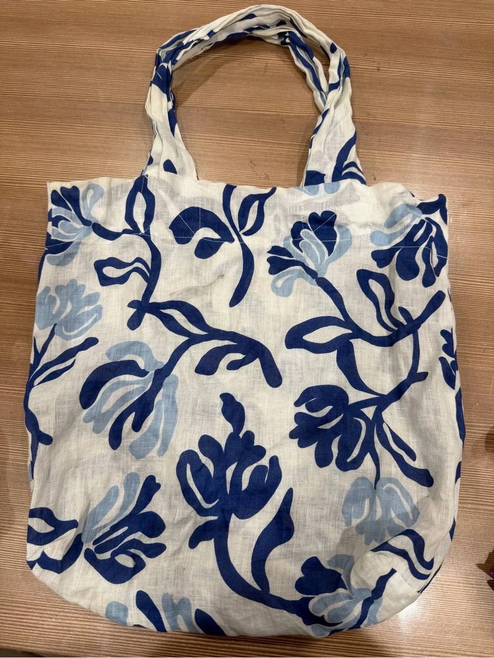 Faithfull The Brand Ensola Tote Bag 100% Linen Blue Floral White Beach Market